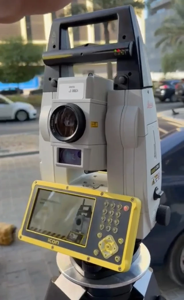 iCR80 5" R1000 avec tablette Panasonic FZ-M1